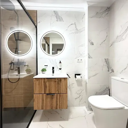 Sunset - Playa Del Cura, 10 Meters To Beach, Sea View, Centrally Located, Locos Torrevieja