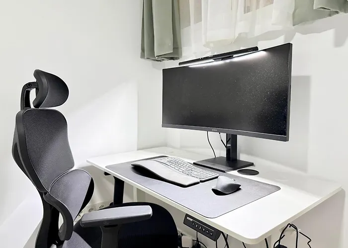 Sunset - Playa Del Cura, 10 Meters To Beach, Sea View, Centrally Located, Locos Torrevieja