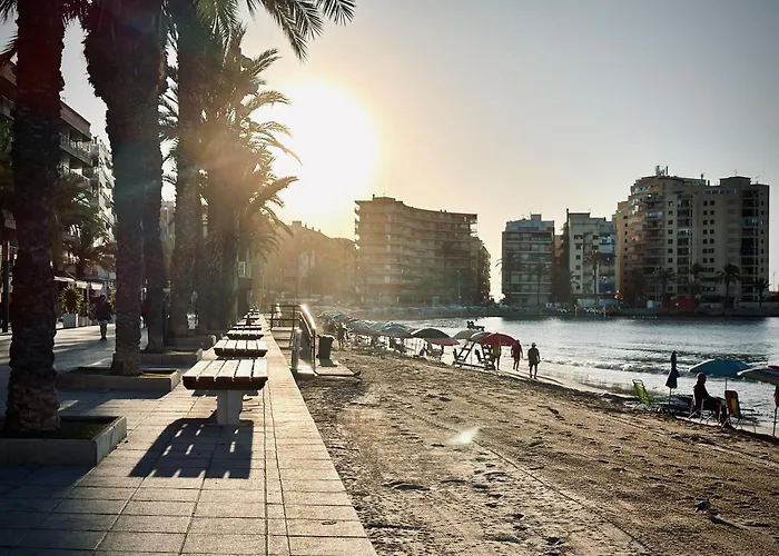 Sunset - Playa Del Cura, 10 Meters To Beach, Sea View, Centrally Located, Locos Torrevieja